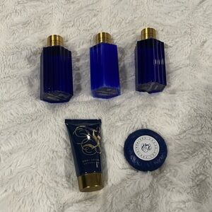 NWOT Fontainebleau Las Vegas Room Amenity Kit